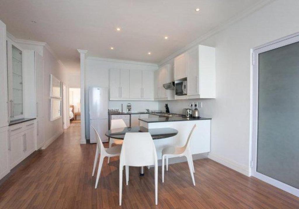 Gordon'S Bay Luxury Apartments Habitación foto